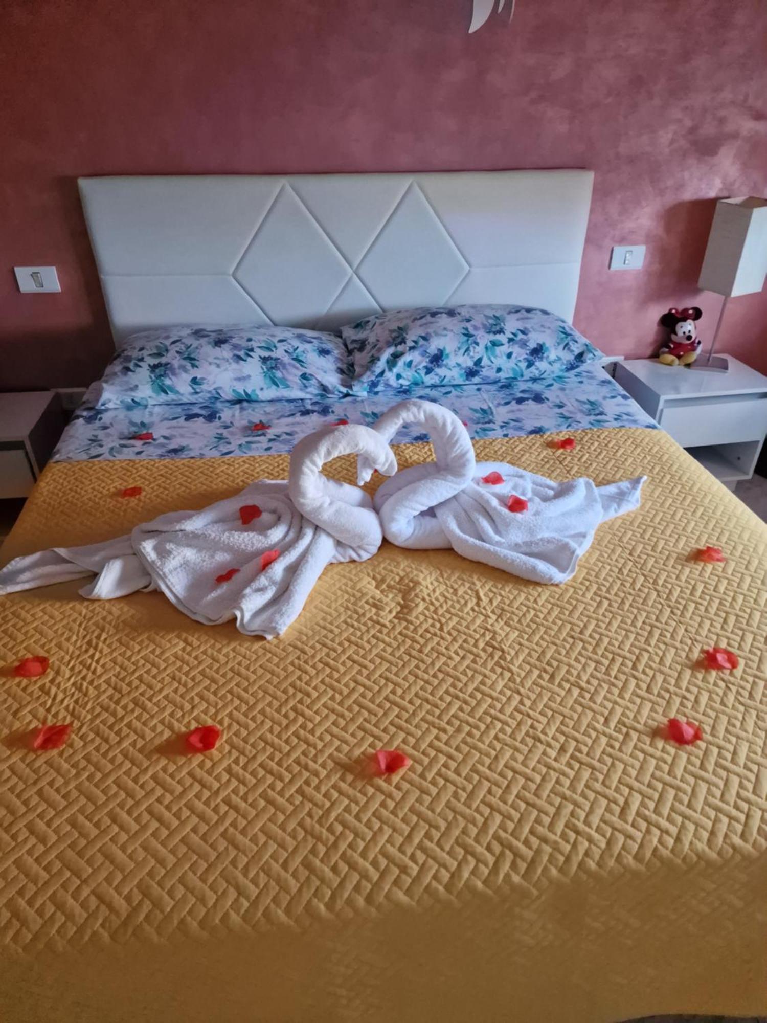 Appartamento Divino Tramonto Altedo Zewnętrze zdjęcie